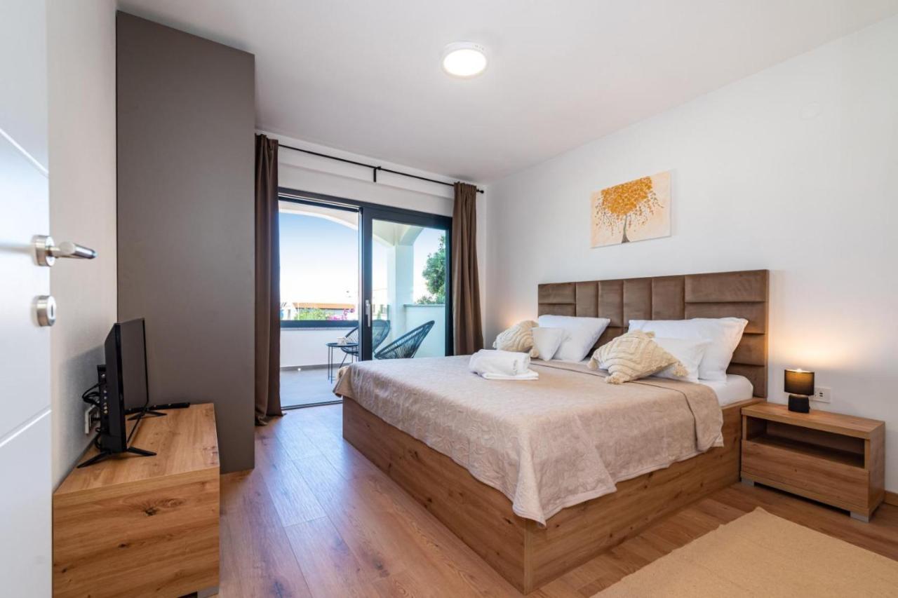 Marta Apartment *